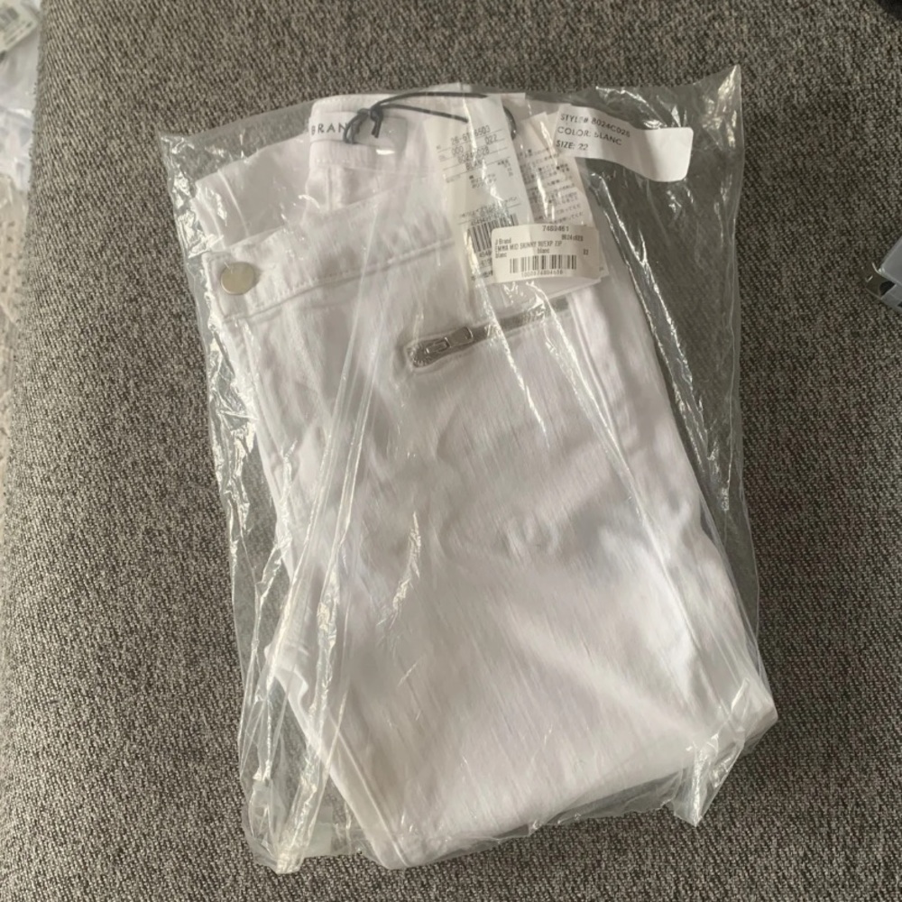 J Brand White Mid Rise Skinny Jeans Emma Size 22